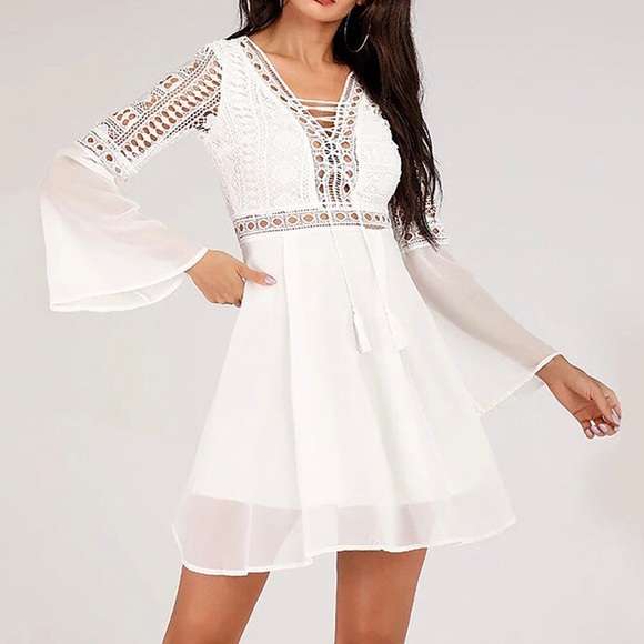 Bohemian Hollow Out Long Sleeve Crochet Lace Dress - Picture 2 of 7